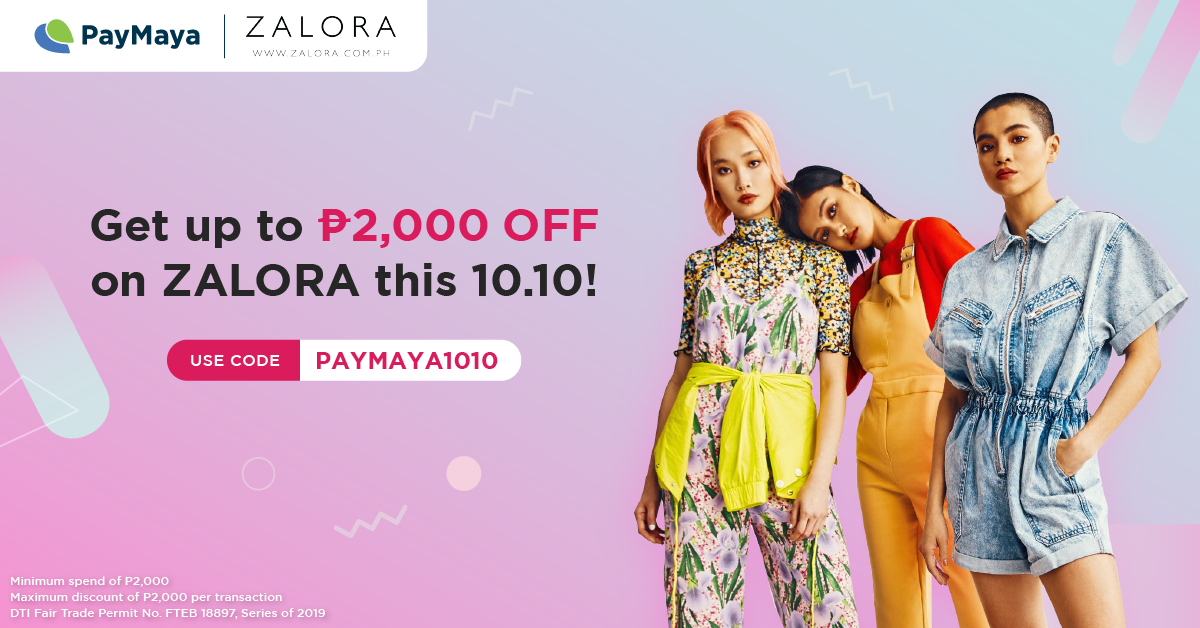 Three ladies with unique outfit facing in front